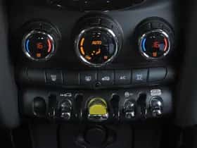 MINI Electric (2021) thumbnail 31