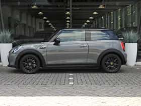 MINI Electric (2021) thumbnail 5