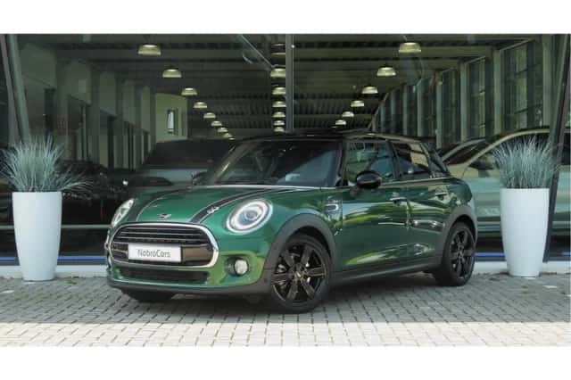 MINI Hatchback (2019) thumbnail 1