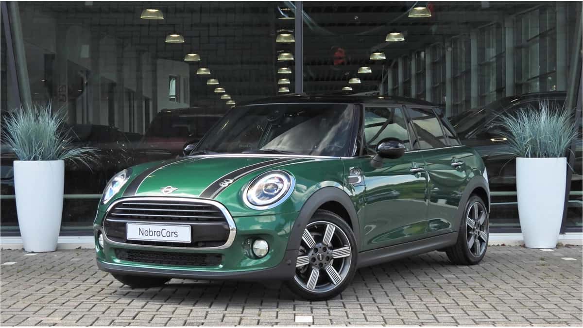 MINI Hatchback (2019) — foto 1