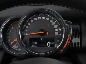 MINI Hatchback (2019) thumbnail 39