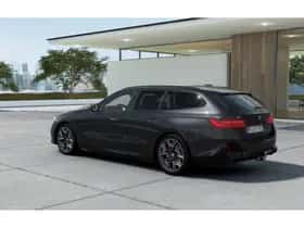 BMW i5 (2026) thumbnail 2