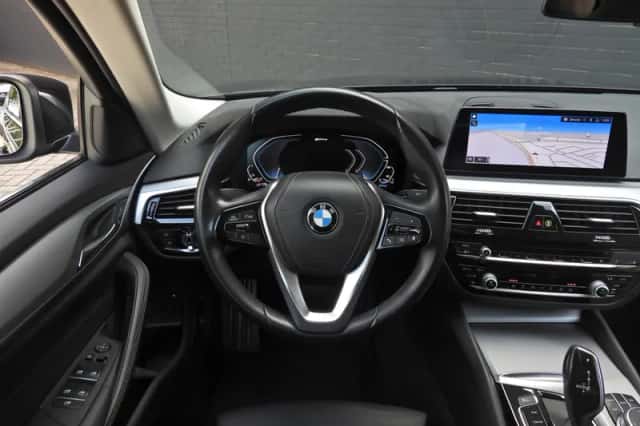 BMW 5-Serie (2019) thumbnail 2