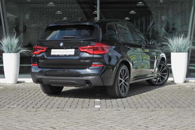 BMW X3 (2021) thumbnail 4