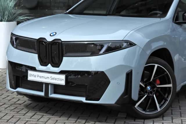 BMW iX3 (2026) thumbnail 6
