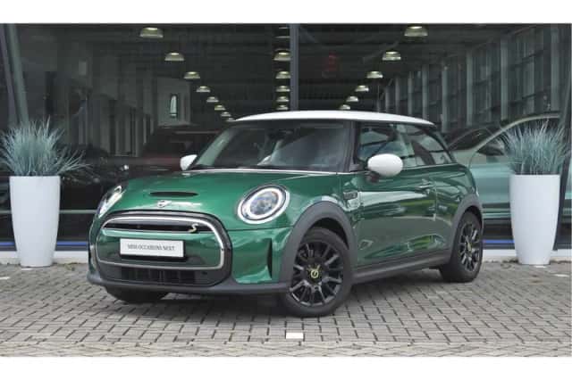 MINI Electric (2022) thumbnail 1