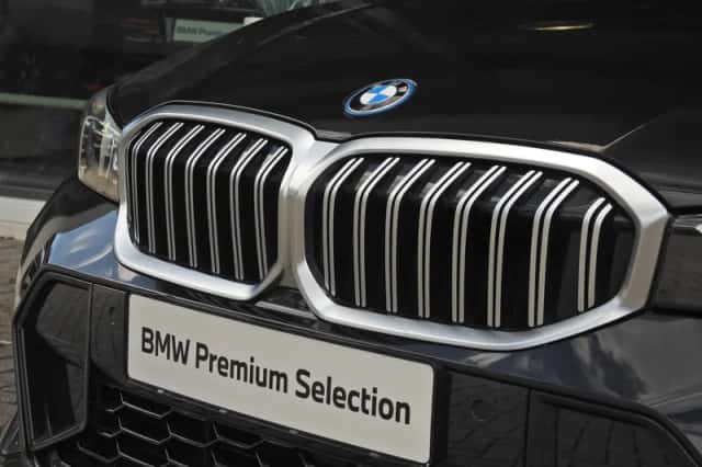 BMW 3-Serie (2024) thumbnail 5