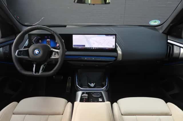 BMW X3 (2026) thumbnail 3