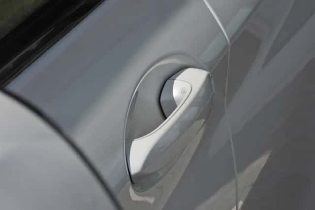 BMW iX3 (2021) thumbnail 4