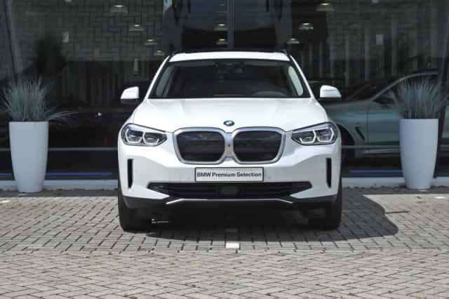 BMW iX3 (2021) thumbnail 6