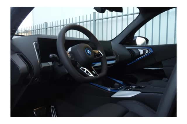 BMW X3 (2026) thumbnail 2