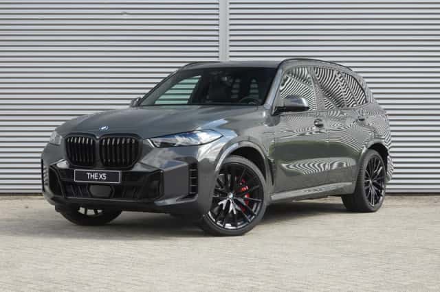 BMW X5 (2026) thumbnail 1