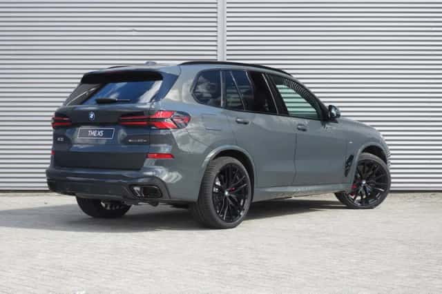 BMW X5 (2026) thumbnail 3