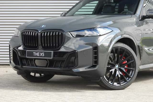 BMW X5 (2026) thumbnail 6