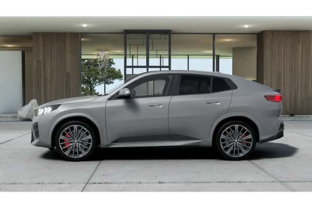 BMW iX2 (2026) thumbnail 5
