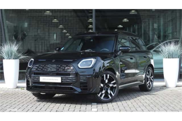 MINI Countryman (2025) thumbnail 1