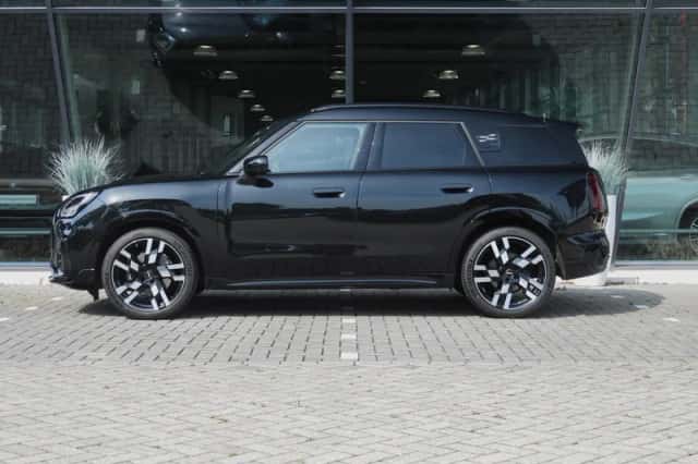 MINI Countryman (2025) thumbnail 5