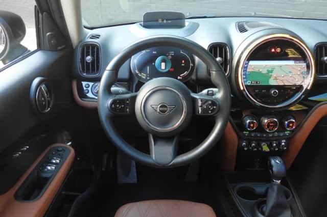 MINI Countryman (2023) thumbnail 2