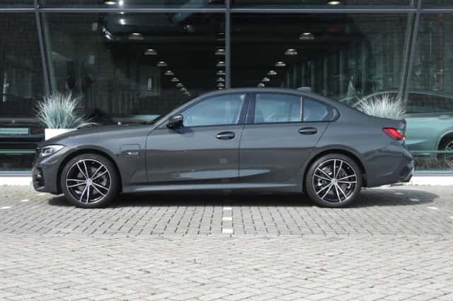 BMW 3-Serie (2022) thumbnail 5
