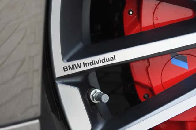 BMW iX1 (2025) thumbnail 4