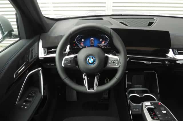 BMW X1 (2026) thumbnail 2