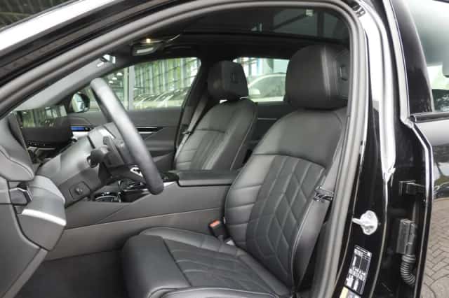 BMW 5-Serie (2024) thumbnail 3