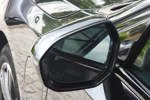BMW 5-Serie (2024) thumbnail 5