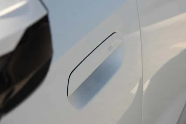 BMW iX1 (2024) thumbnail 6
