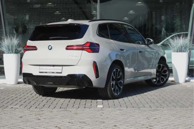 BMW X3 (2026) thumbnail 4