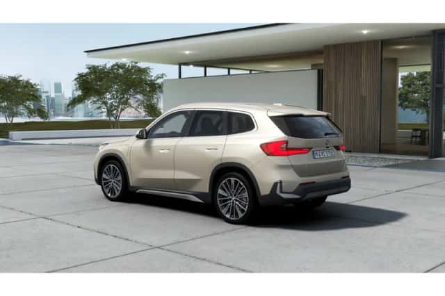 BMW X1 (2026) thumbnail 2