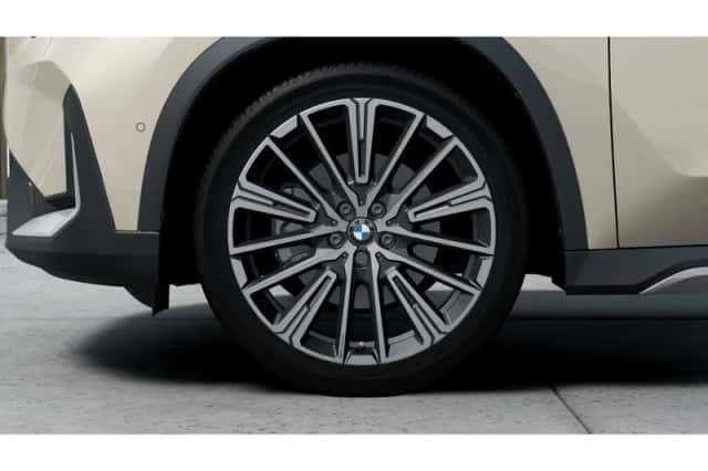 BMW X1 (2026) thumbnail 6