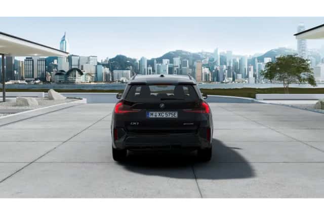 BMW iX1 (2026) thumbnail 4