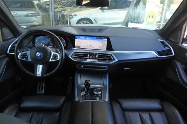 BMW X5 (2023) thumbnail 3