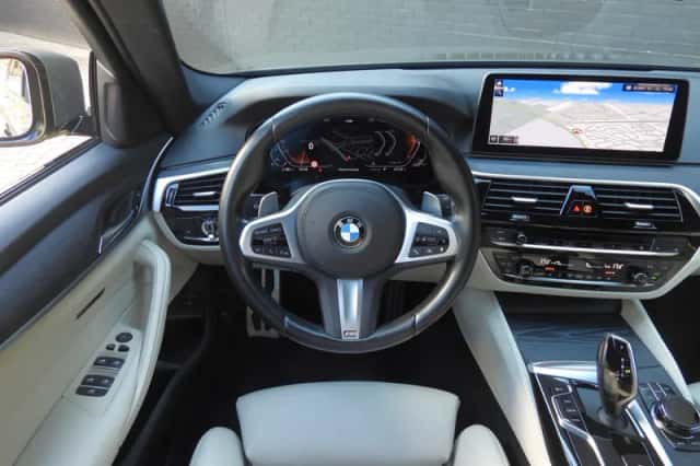 BMW 5-Serie (2023) thumbnail 2