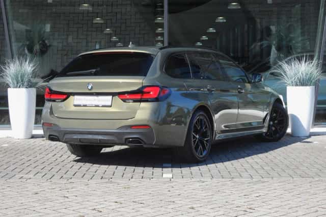BMW 5-Serie (2023) thumbnail 4