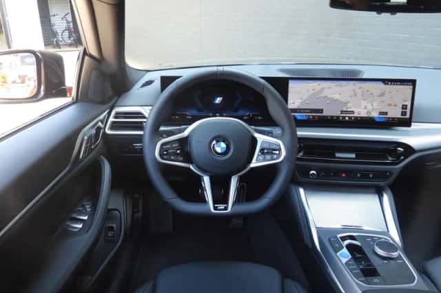 BMW i4 (2026) thumbnail 2