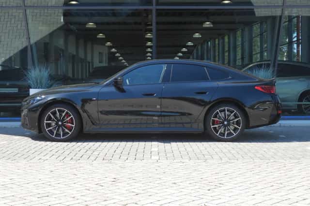 BMW i4 (2026) thumbnail 5