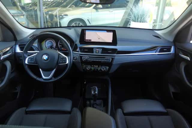 BMW X1 (2022) thumbnail 3