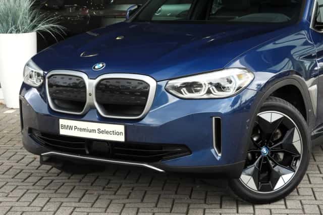 BMW iX3 (2021) thumbnail 6