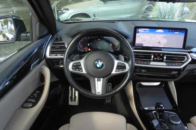 BMW X4 (2023) thumbnail 2