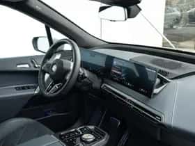 BMW iX (2026) thumbnail 16