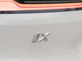 BMW iX (2026) thumbnail 18