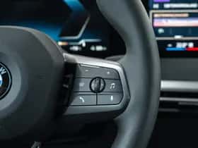 BMW iX (2026) thumbnail 24