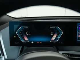 BMW iX (2026) thumbnail 33