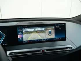 BMW iX (2026) thumbnail 35