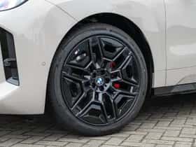 BMW iX (2026) thumbnail 10