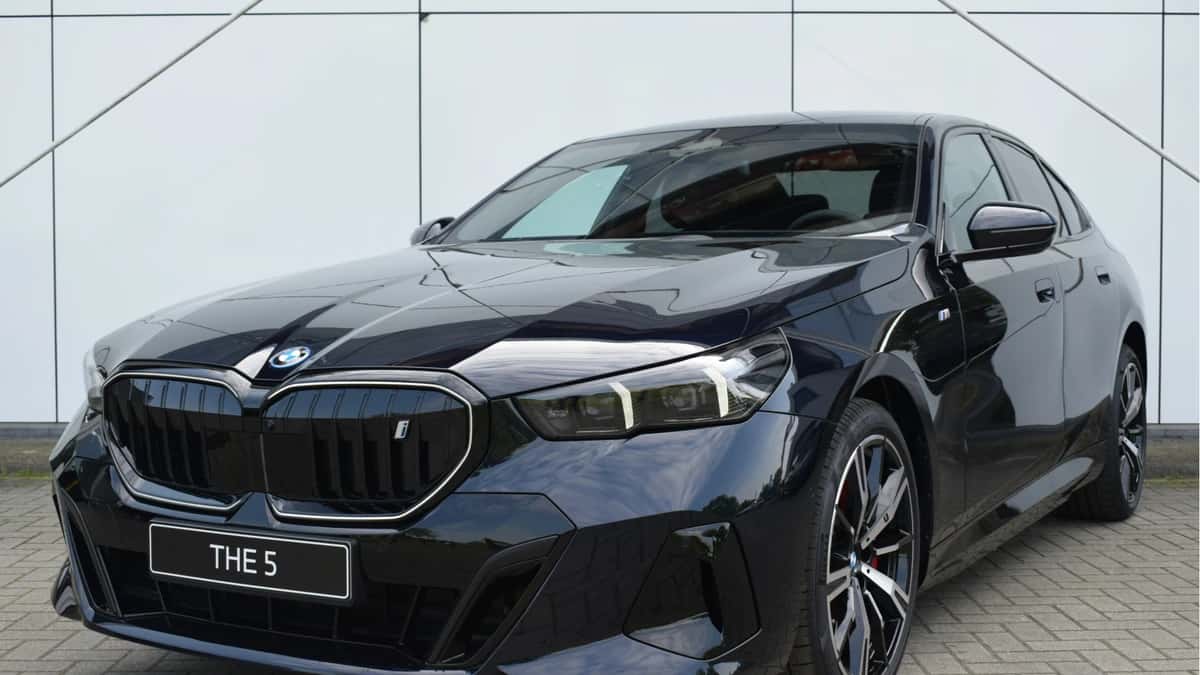 BMW i5 (2026) — foto 1