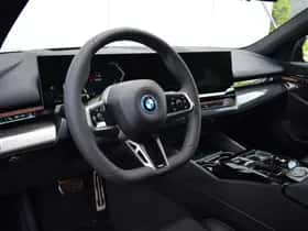 BMW i5 (2026) thumbnail 12