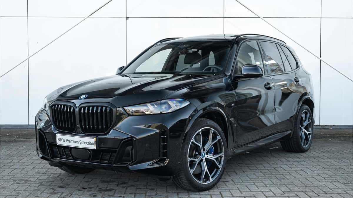 BMW X5 (2024) — foto 1