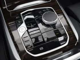 BMW X5 (2024) thumbnail 44